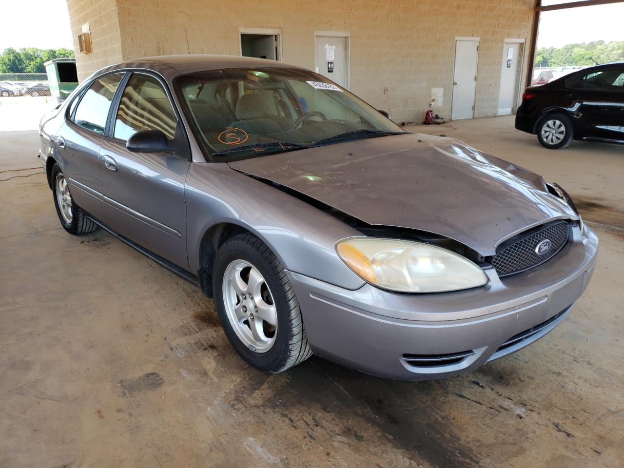 FORD TAURUS SE 2006 with VIN 1FAFP53U46A155550 - Photo from auction
