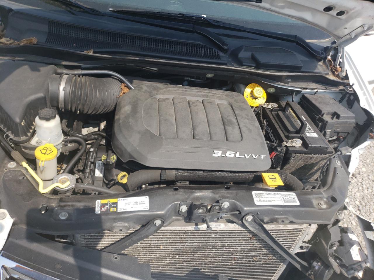 Photo 7 from auction – 2015 CHRYSLER TOWN & COU with VIN 2C4RC1CG5FR547714