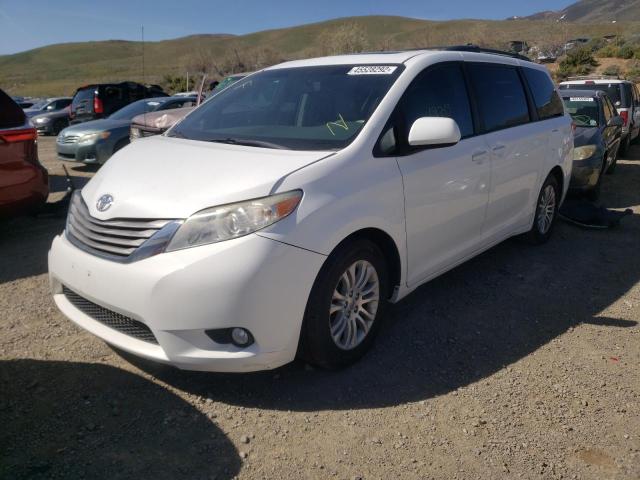 Photo 2 from auction – 2011 TOYOTA SIENNA XLE with VIN 5TDYK3DC8BS016448
