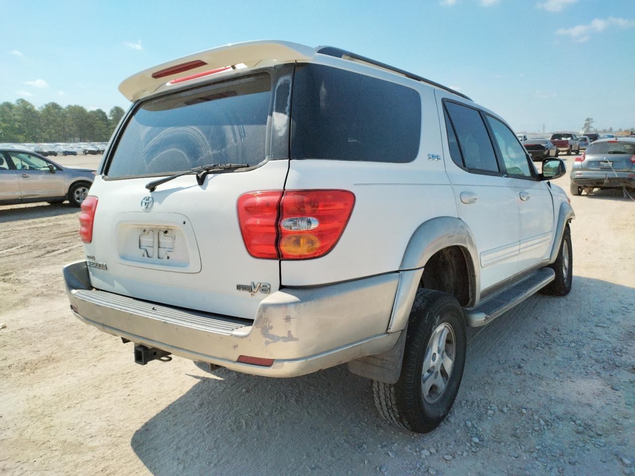 Photo 4 from auction – 2003 TOYOTA SEQUOIA SR with VIN 5TDZT34A53S141537