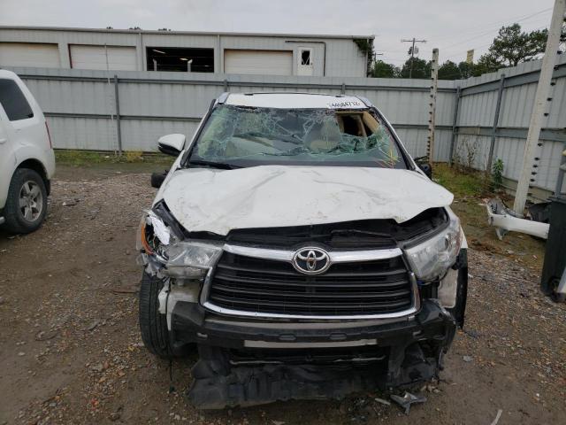 Photo 9 from auction – 2016 TOYOTA HIGHLANDER with VIN 5TDYKRFH5GS133648