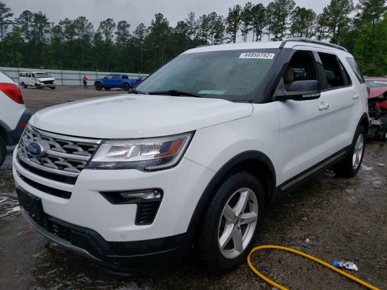 Photo 2 from auction – 2018 FORD EXPLORER X with VIN 1FM5K7D84JGB38671