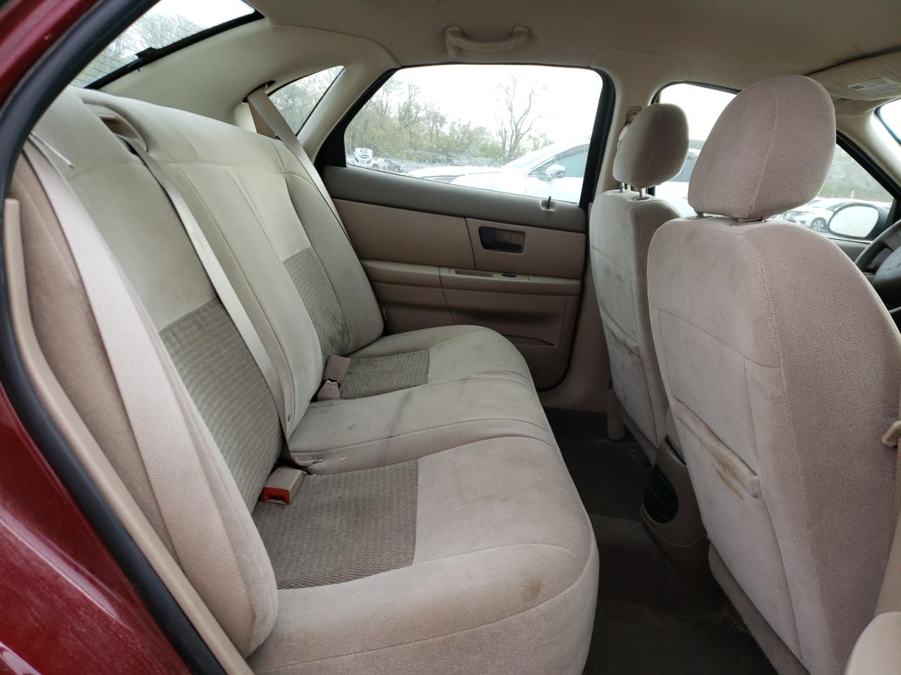 Photo 6 from auction – 2006 FORD TAURUS SE with VIN 1FAFP53UX6A150966