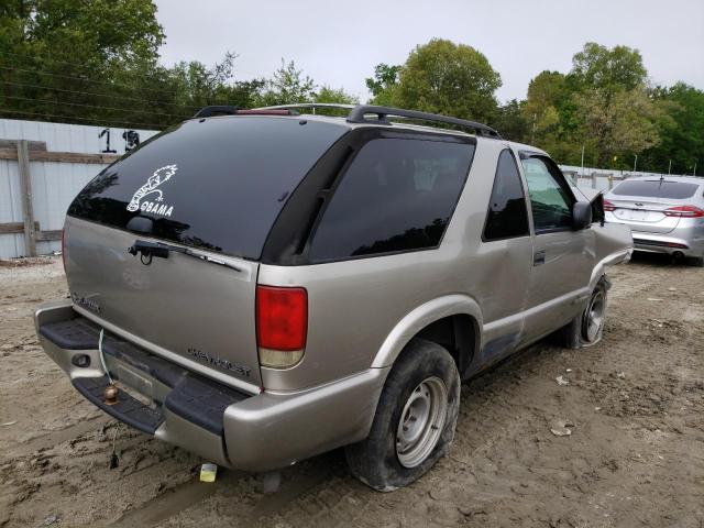 Photo 4 from auction – 1999 CHEVROLET BLAZER with VIN 1GNCS18W9XK135358