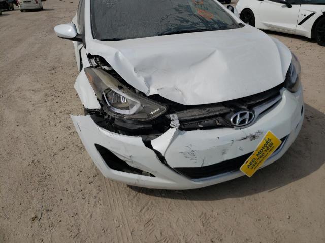 Photo 9 from auction – 2016 HYUNDAI ELANTRA SE with VIN 5NPDH4AE2GH750301