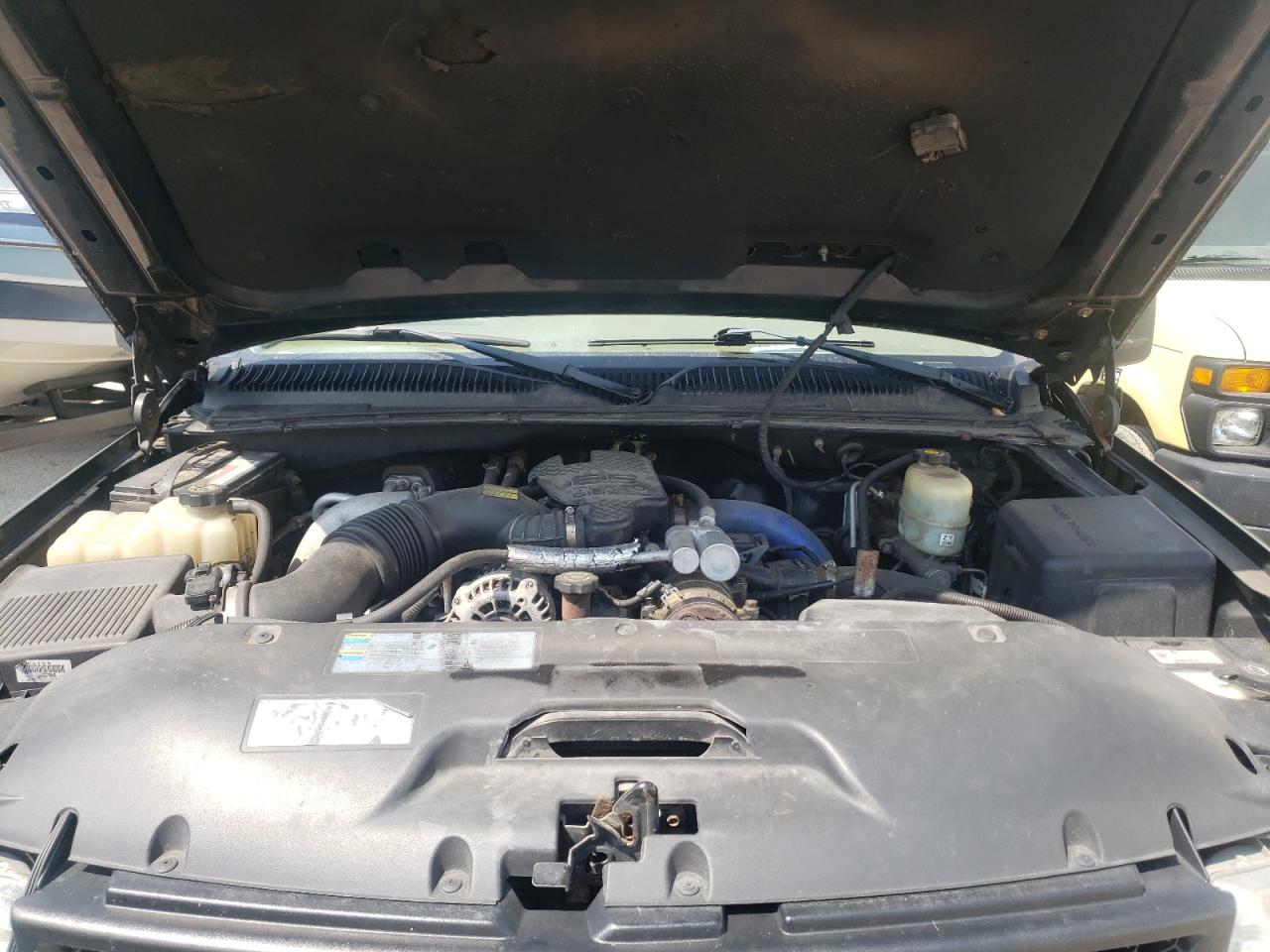 Photo 7 from auction – 2002 CHEVROLET SILVERADO with VIN 1GCJK39112E252406
