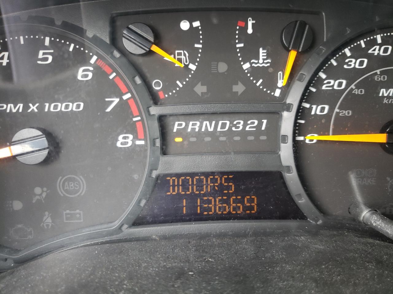 Photo 8 from auction – 2005 CHEVROLET COLORADO with VIN 1GCDT148158207438