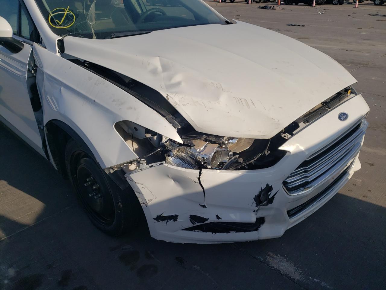 Photo 9 from auction – 2016 FORD FUSION S with VIN 3FA6P0G72GR329341