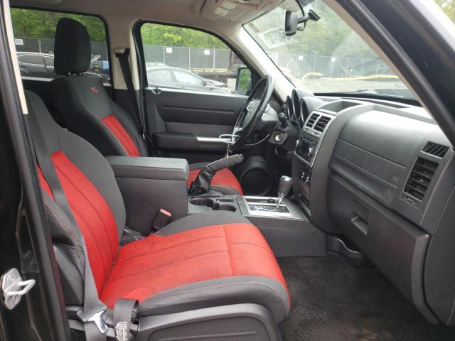 Photo 5 from auction – 2008 DODGE NITRO R/T with VIN 1D8GU58618W197456