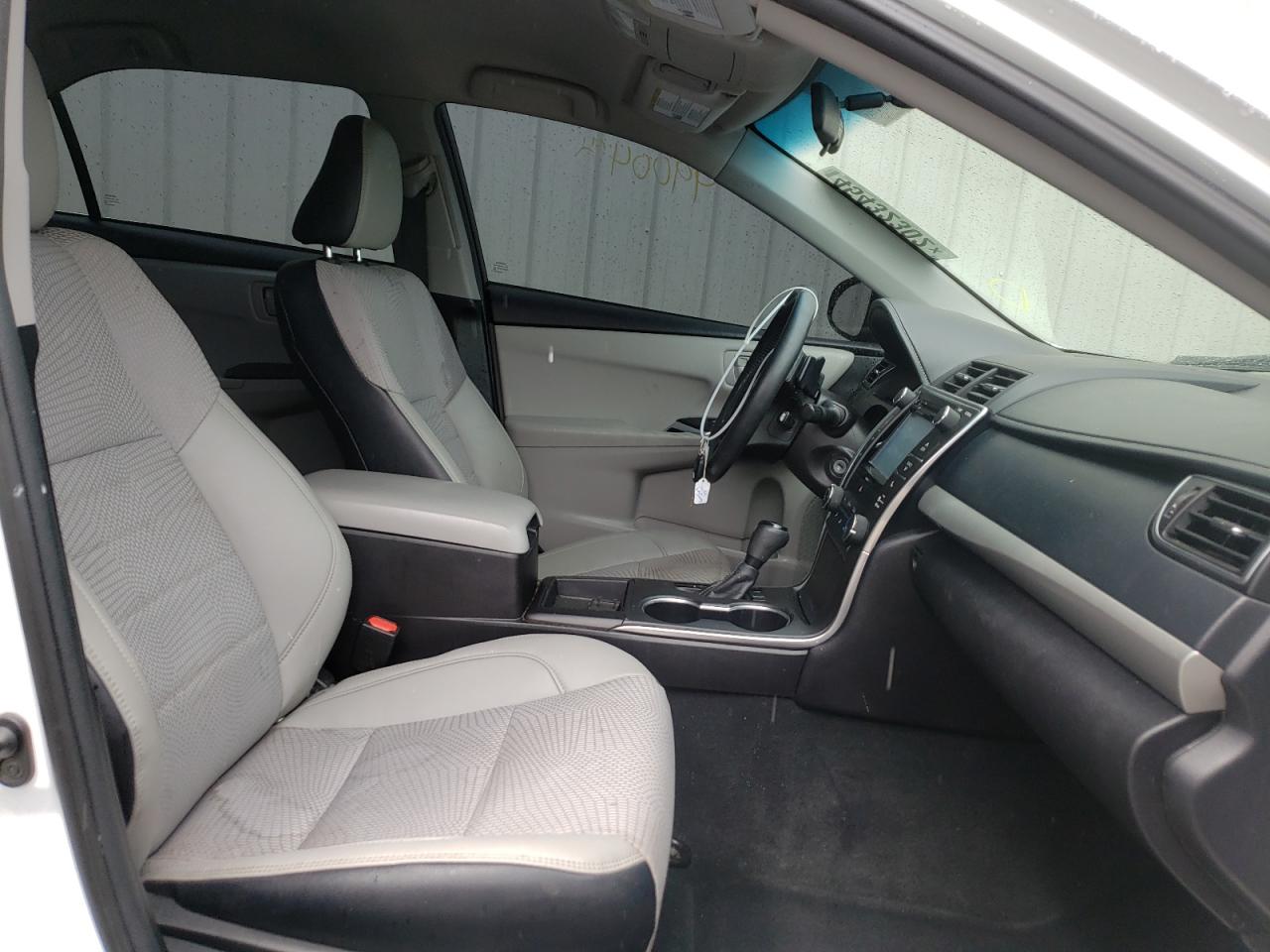 Photo 5 from auction – 2017 TOYOTA CAMRY LE with VIN 4T1BF1FK2HU287766