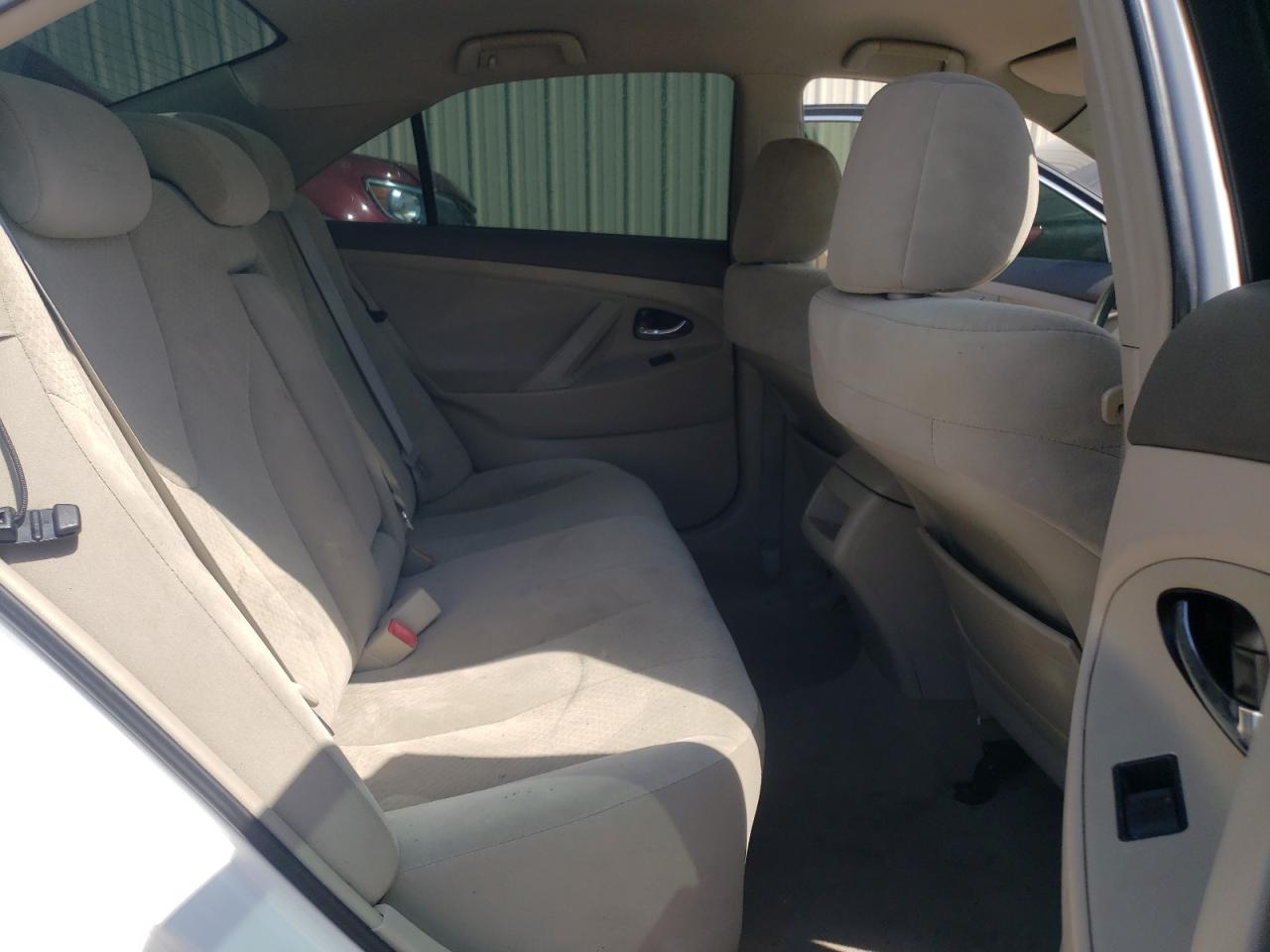 Photo 18 from auction – 2009 TOYOTA CAMRY BASE with VIN 4T1BE46K69U821471