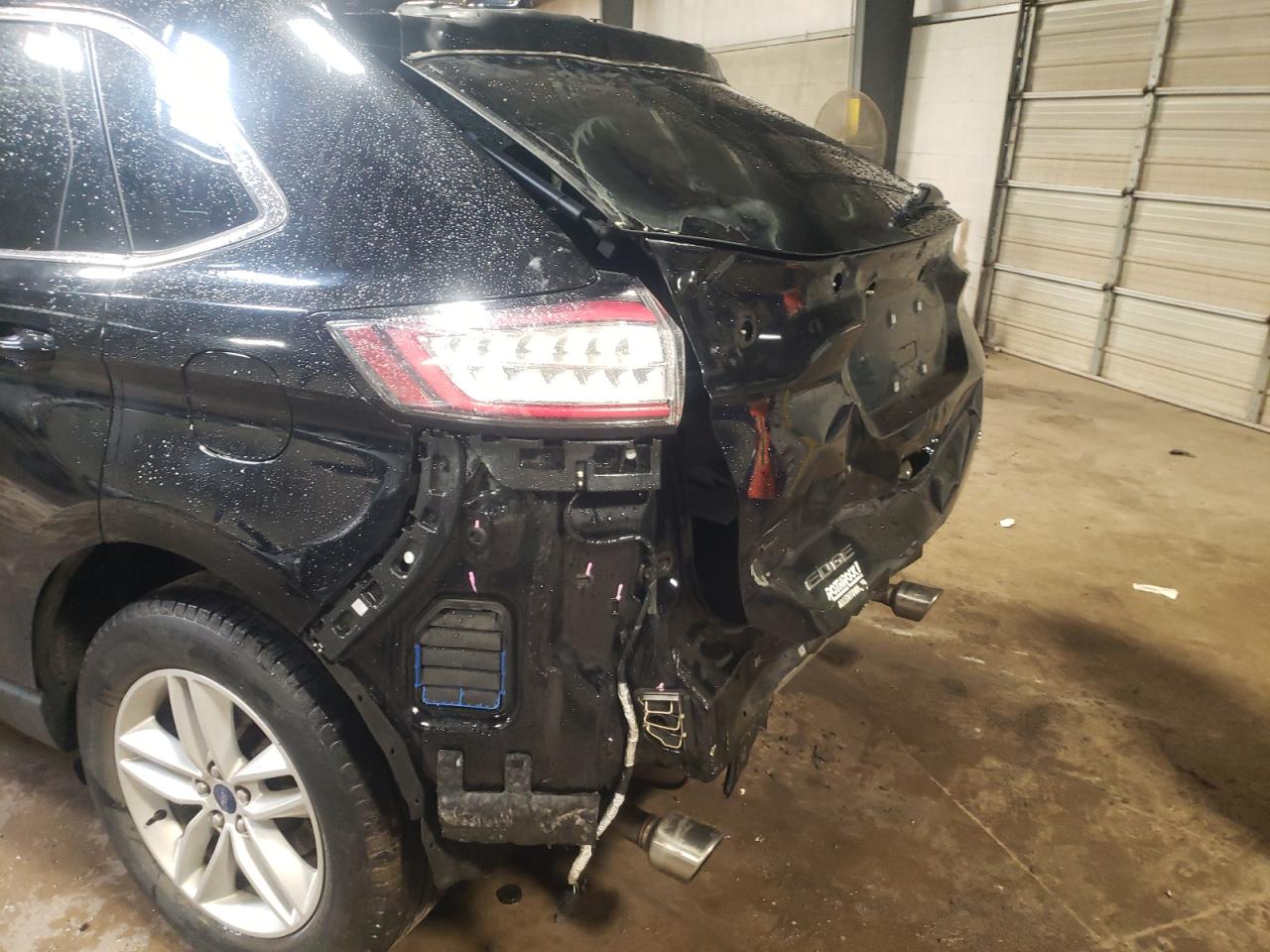 Photo 9 from auction – 2017 FORD EDGE SEL with VIN 2FMPK4J99HBC34687