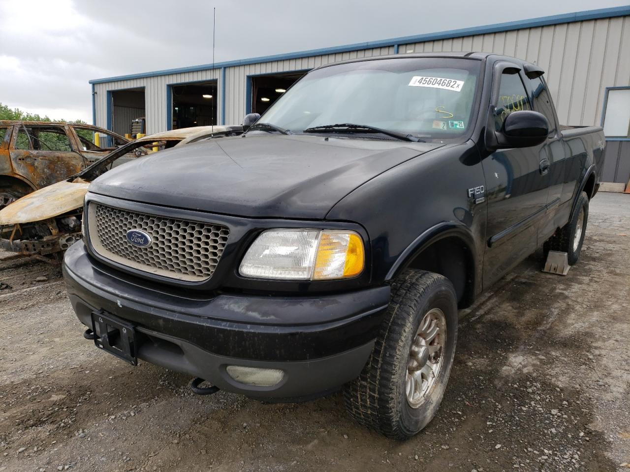 Zdjęcie 2 z aukcji – 2002 FORD F150 z VIN 1FTRX18W02NB67868