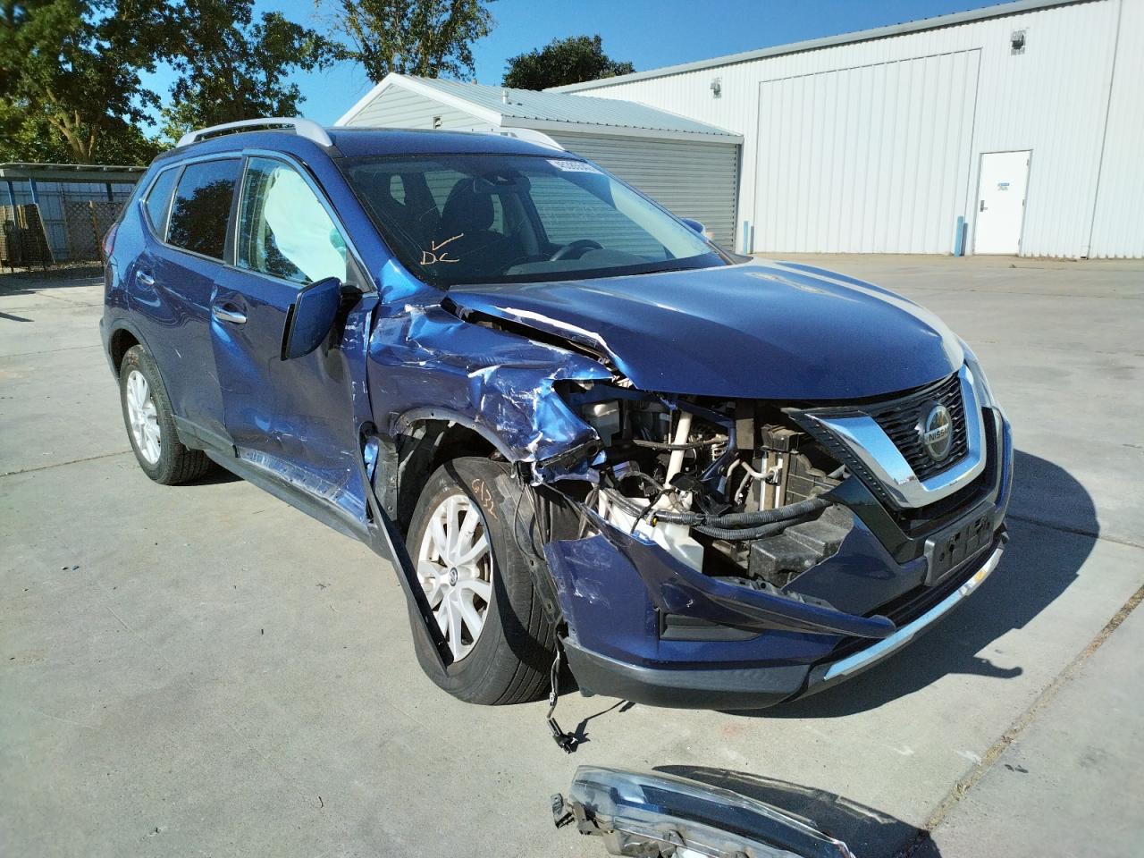 Photo 1 from auction – 2019 NISSAN ROGUE S with VIN KNMAT2MT7KP510917