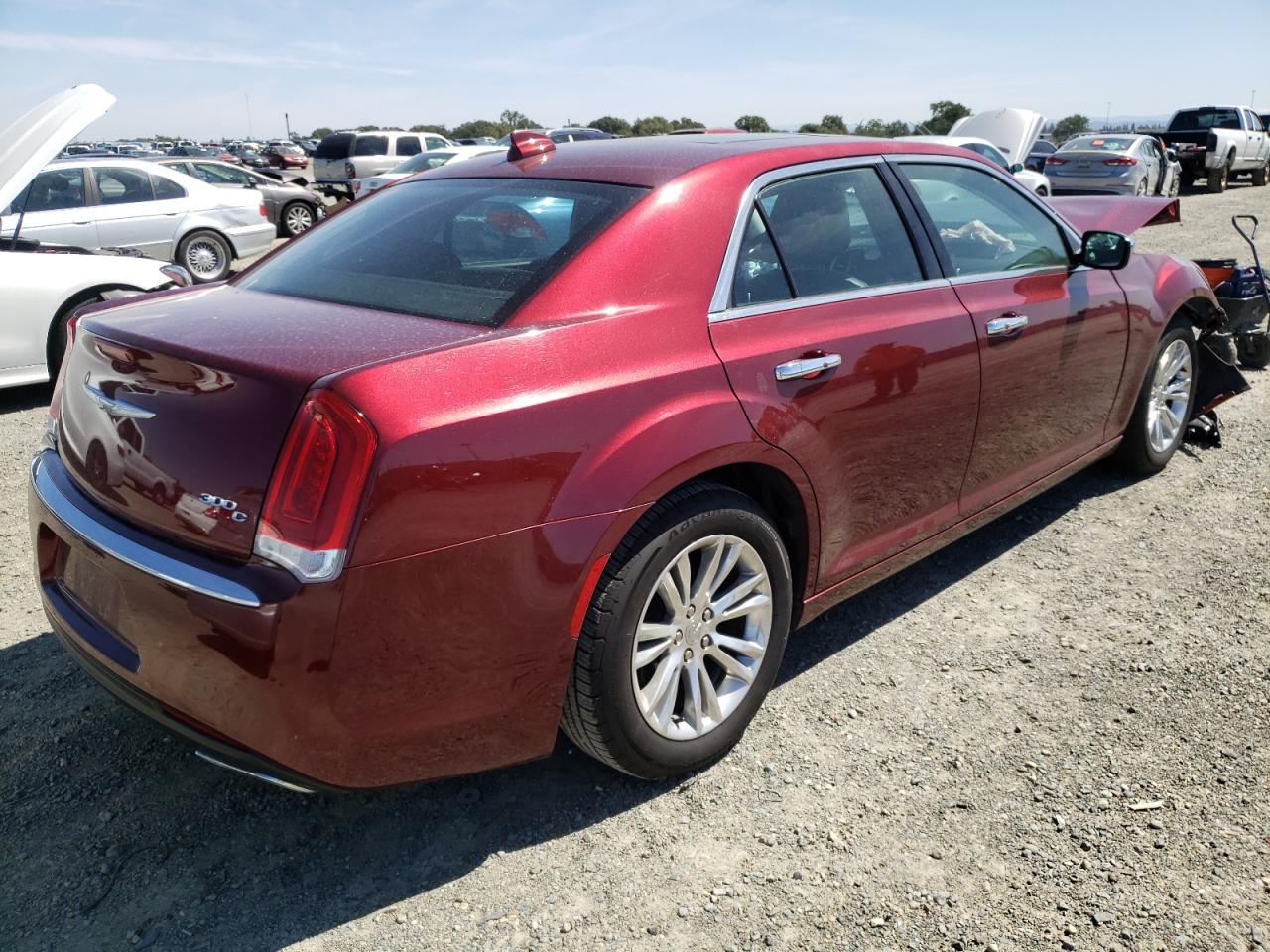 Photo 4 from auction – 2016 CHRYSLER 300C with VIN 2C3CCAEG4GH282444