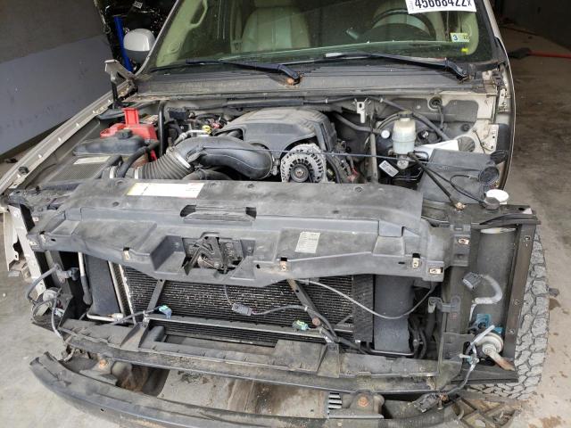 Photo 7 from auction – 2006 CHEVROLET SUBURBAN K with VIN 1GNFK16367J275251