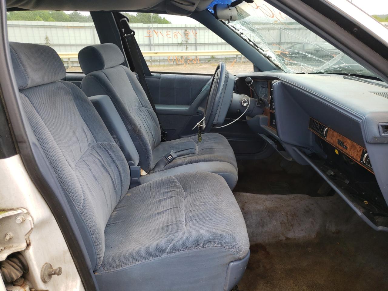 Photo 5 from auction – 1996 BUICK CENTURY SP with VIN 1G4AG55M7T6454848