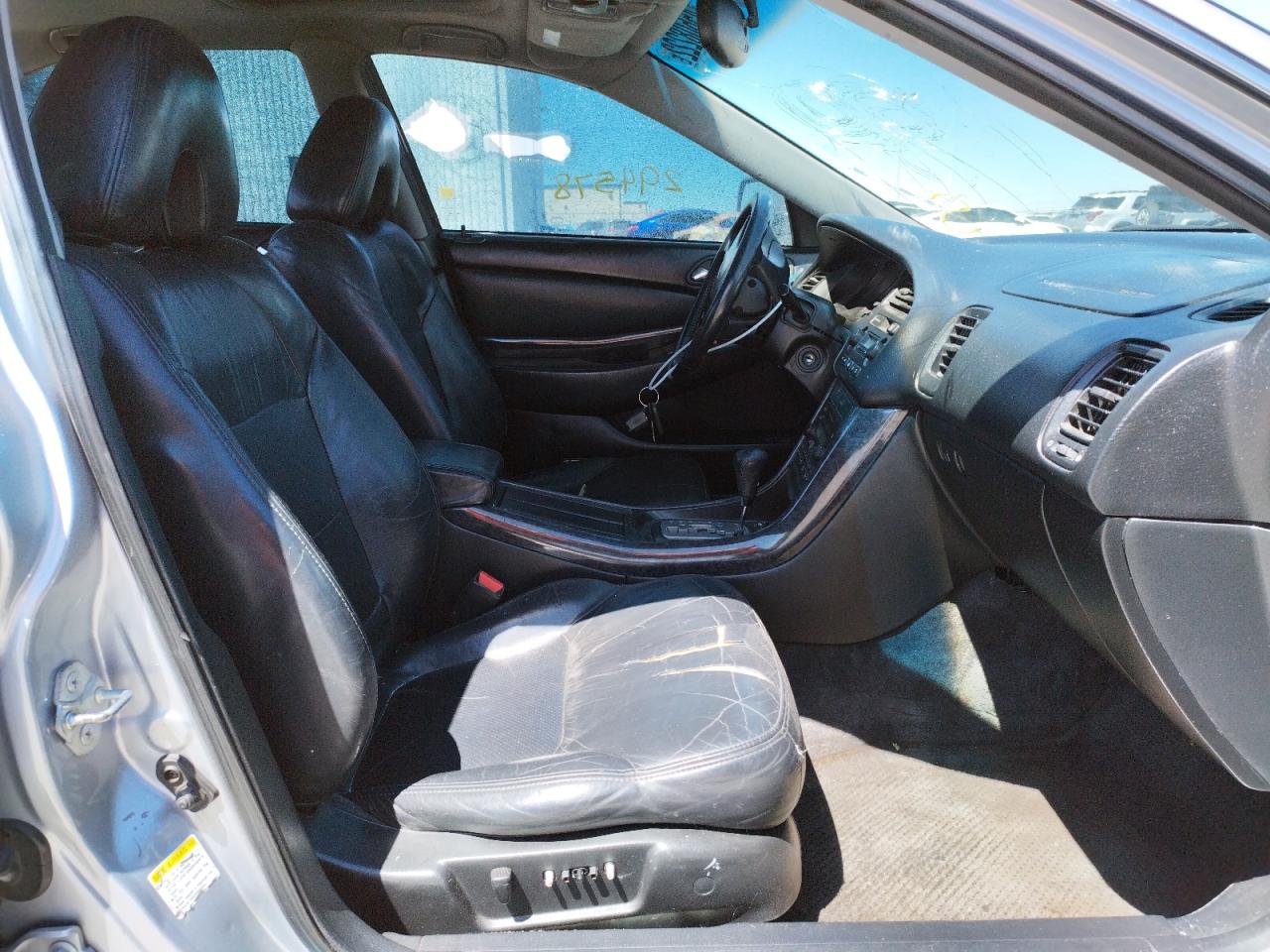Photo 5 from auction – 2003 ACURA 3.2TL TYPE with VIN 19UUA56843A031258
