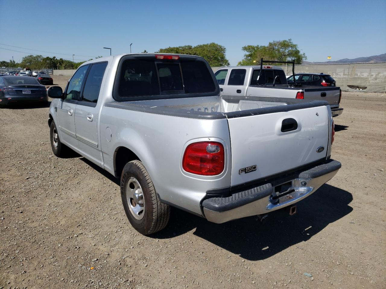 Photo 3 from auction – 2003 FORD F150 SUPER with VIN 1FTRW07653KD79795