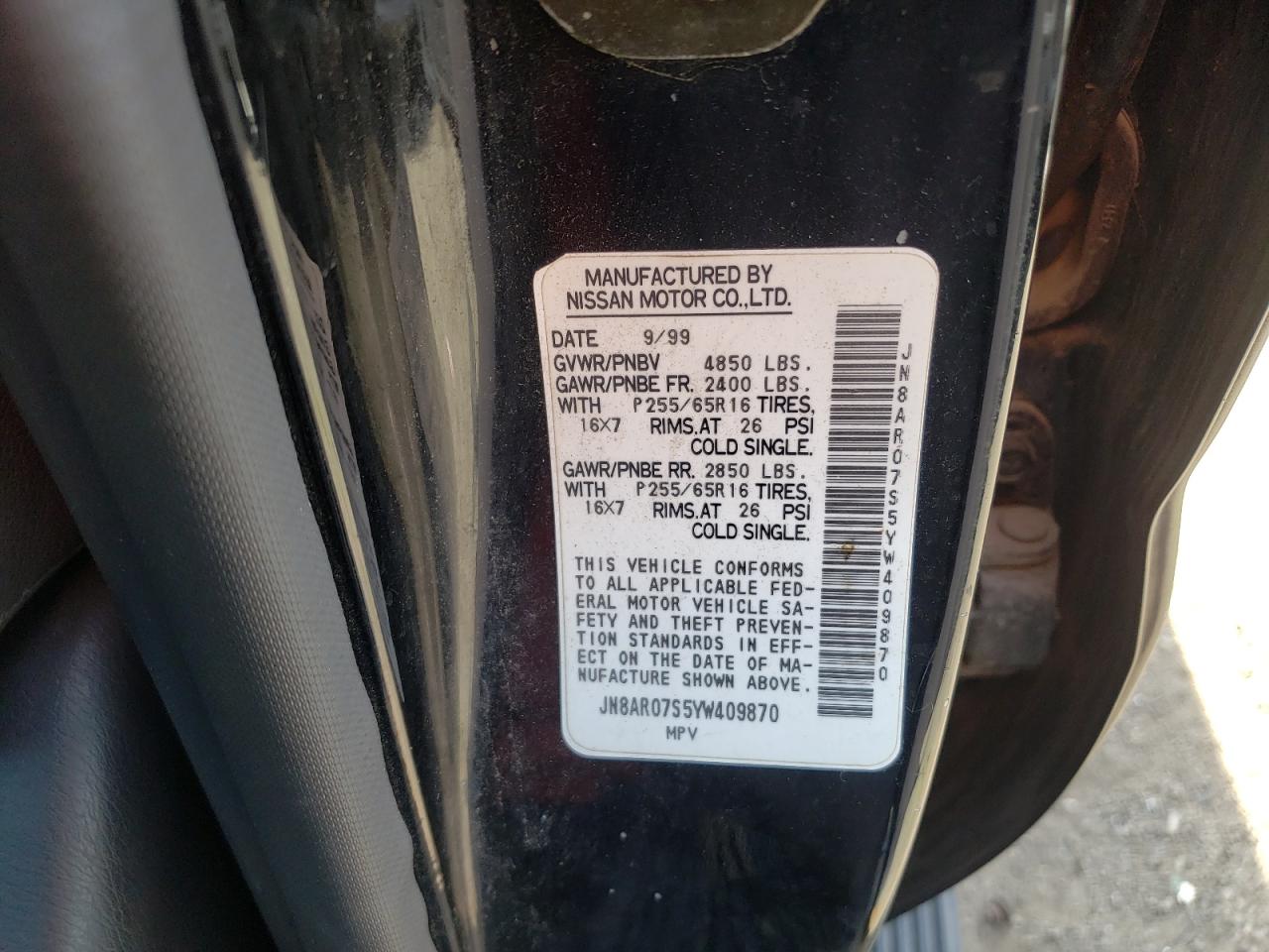 Photo 10 from auction – 2000 NISSAN PATHFINDER with VIN JN8AR07S5YW409870