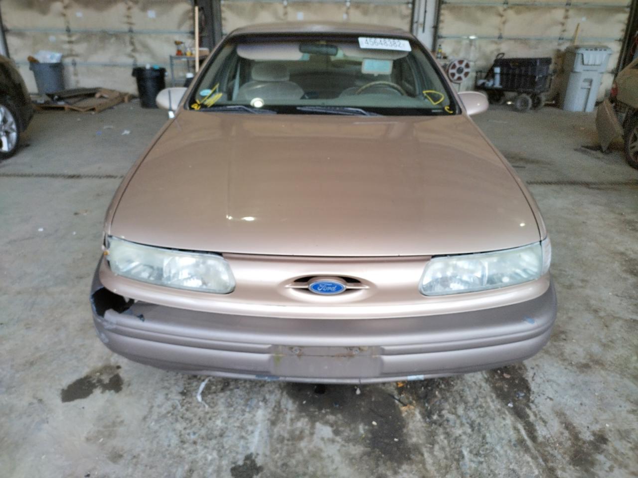 Photo 9 from auction – 1992 FORD TAURUS GL with VIN 1FALP52U3NG260628