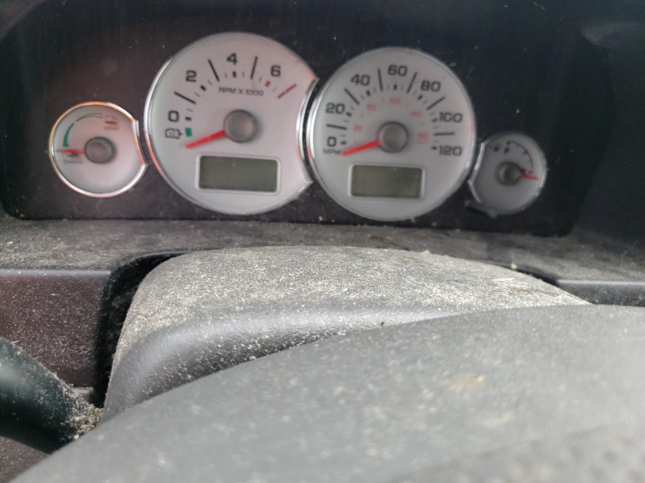Photo 8 from auction – 2006 FORD ESCAPE HEV with VIN 1FMCU96H96KA43408