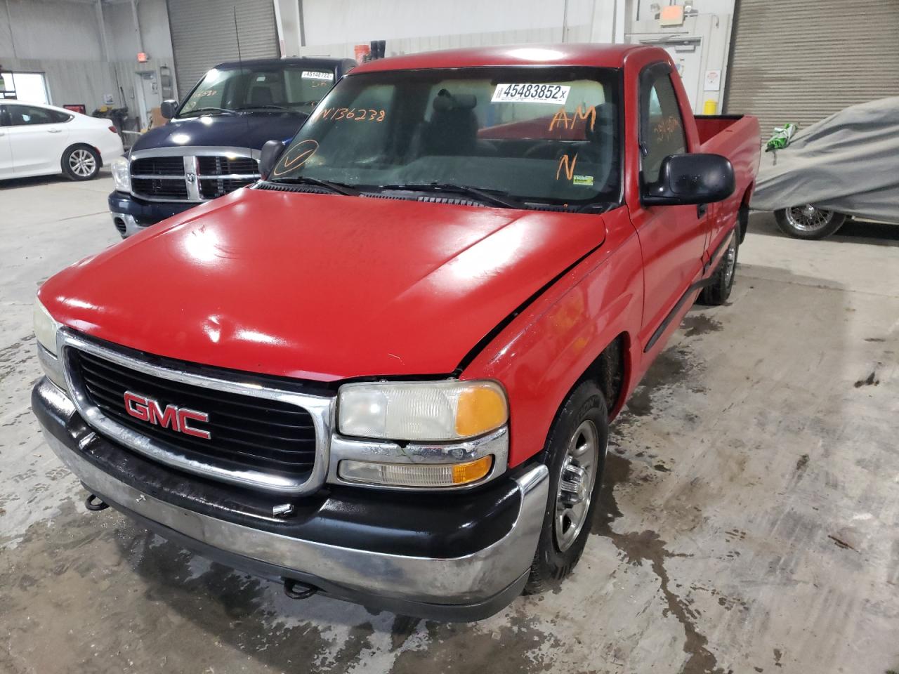 Photo 2 from auction – 2000 GMC NEW SIERRA with VIN 1GTEC14W9YE136238