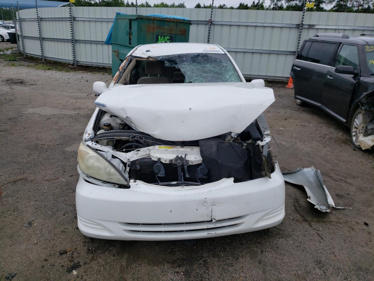 Photo 9 from auction – 2002 TOYOTA CAMRY LE with VIN 4T1BE32K82U087583