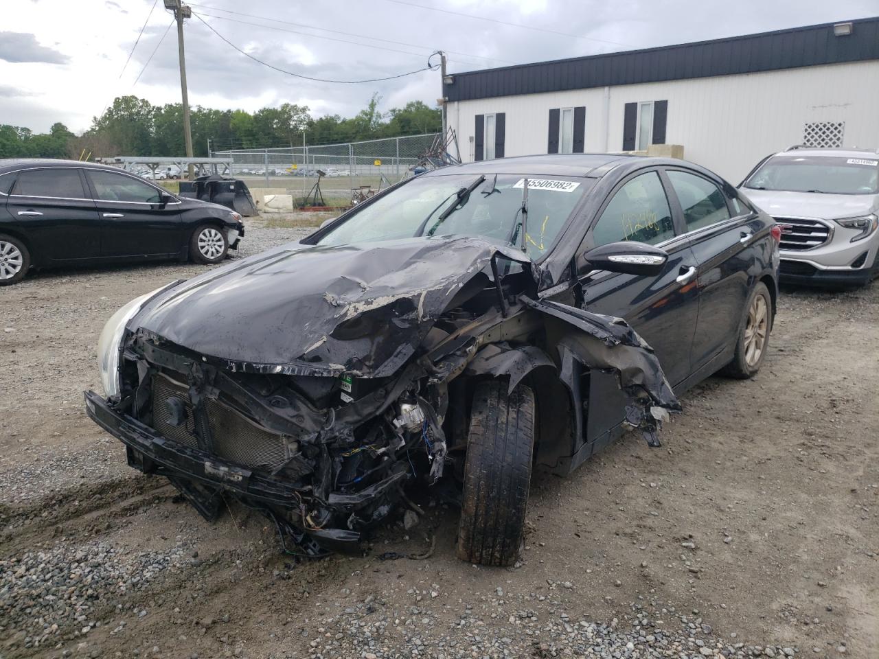 Photo 2 from auction – 2012 HYUNDAI SONATA SE with VIN 5NPEC4ACXCH347145
