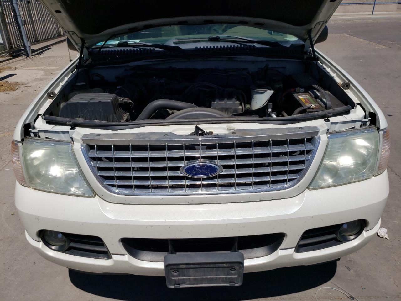 Photo 7 from auction – 2004 FORD EXPLORER L with VIN 1FMDU75K34ZA31815