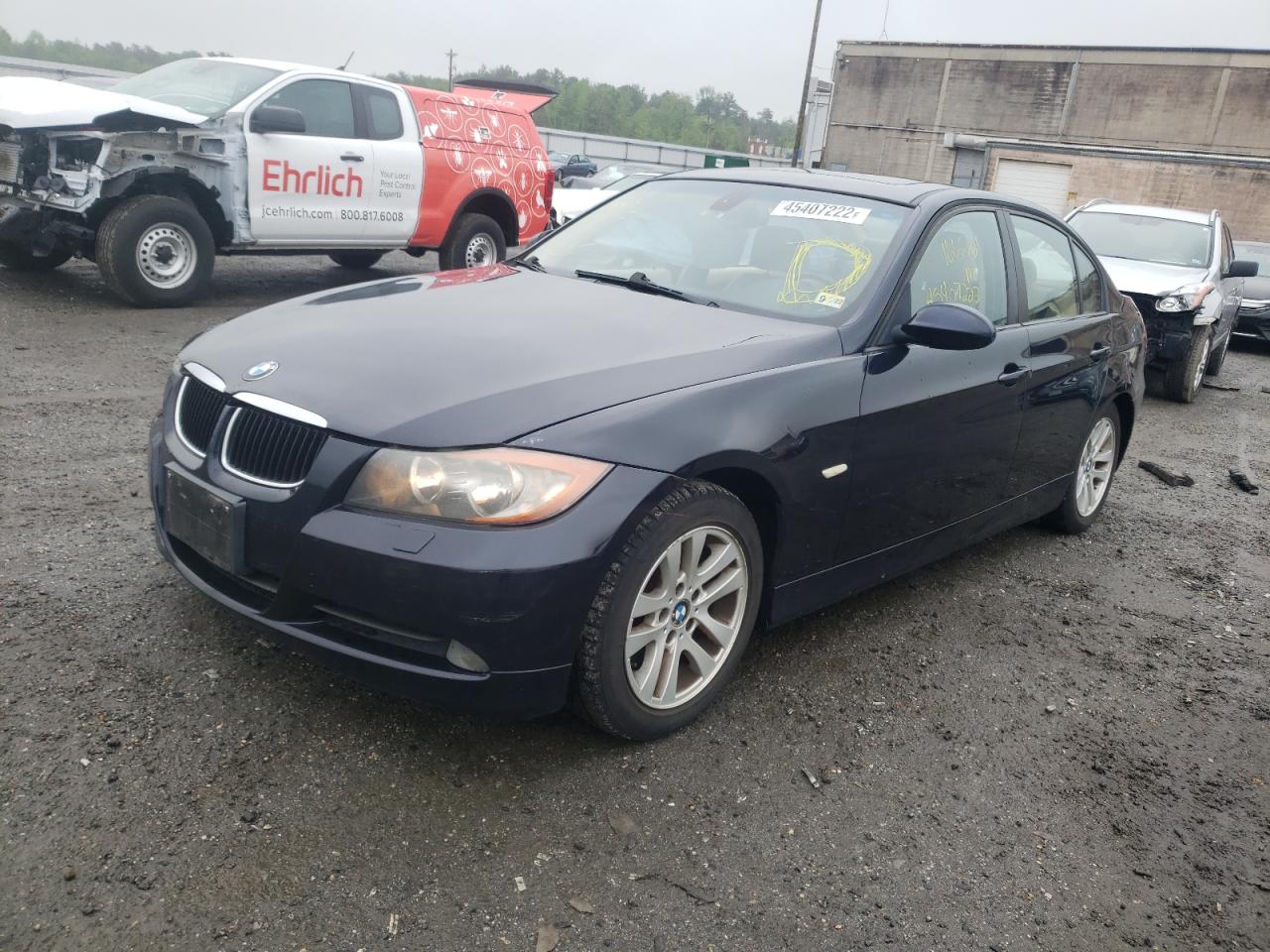 Photo 2 from auction – 2007 BMW 328 XI with VIN WBAVC93577KX61855