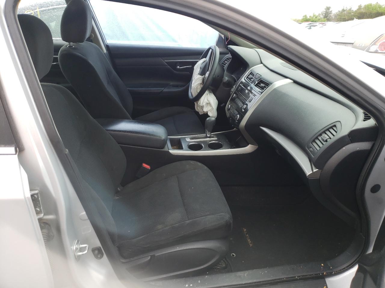 Photo 20 from auction – 2015 NISSAN ALTIMA 2.5 with VIN 1N4AL3AP4FN398484