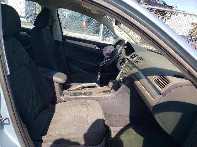 Photo 5 from auction – 2012 VOLKSWAGEN PASSAT S with VIN 1VWAP7A34CC042205