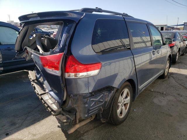 Photo 4 from auction – 2013 TOYOTA SIENNA LE with VIN 5TDKK3DC2DS367395