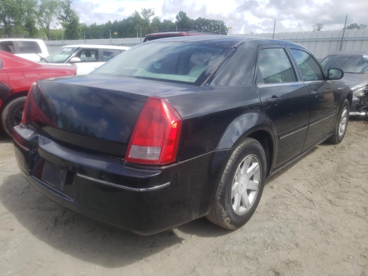 Photo 4 from auction – 2020 CHRYSLER 300 TOURIN with VIN 2C3JA53G35H162218