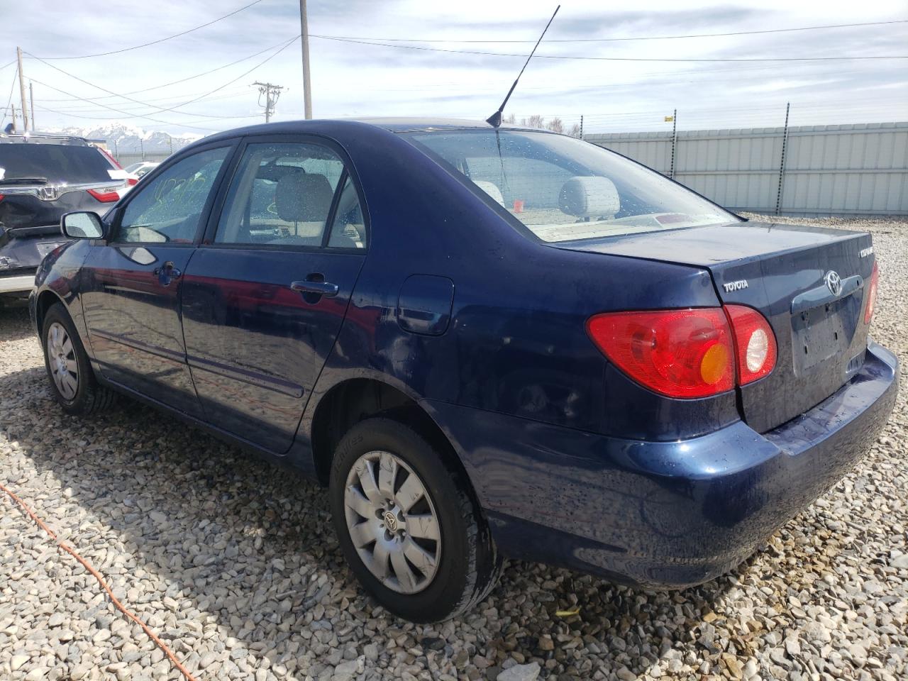 Photo 3 from auction – 2003 TOYOTA COROLLA CE with VIN 1NXBR38E33Z173715