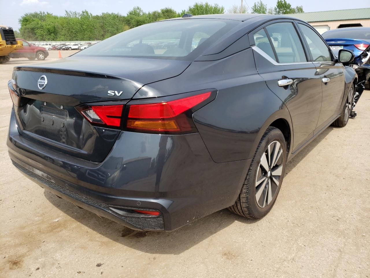 Photo 4 from auction – 2021 NISSAN ALTIMA SV with VIN 1N4BL4DVXMN324942