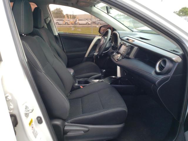 Photo 5 from auction – 2015 TOYOTA RAV4 XLE with VIN 2T3WFREV5FW231725