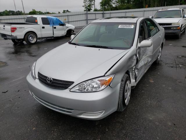Photo 2 from auction – 2002 TOYOTA CAMRY LE with VIN 4T1BE32K42U623087