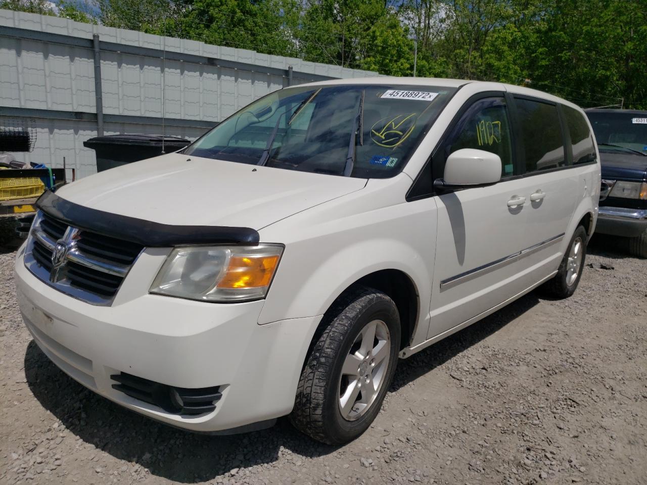 Photo 2 from auction – 2008 DODGE GRAND CARA with VIN 1D8HN54P48B163504