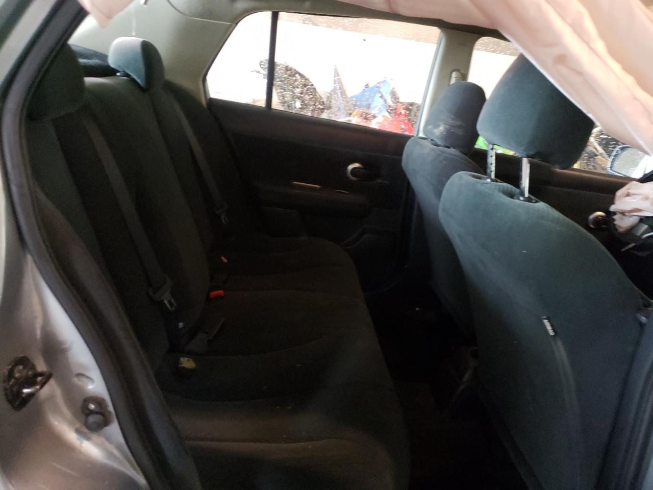 Photo 6 from auction – 2011 NISSAN VERSA S with VIN 3N1BC1AP0BL409402