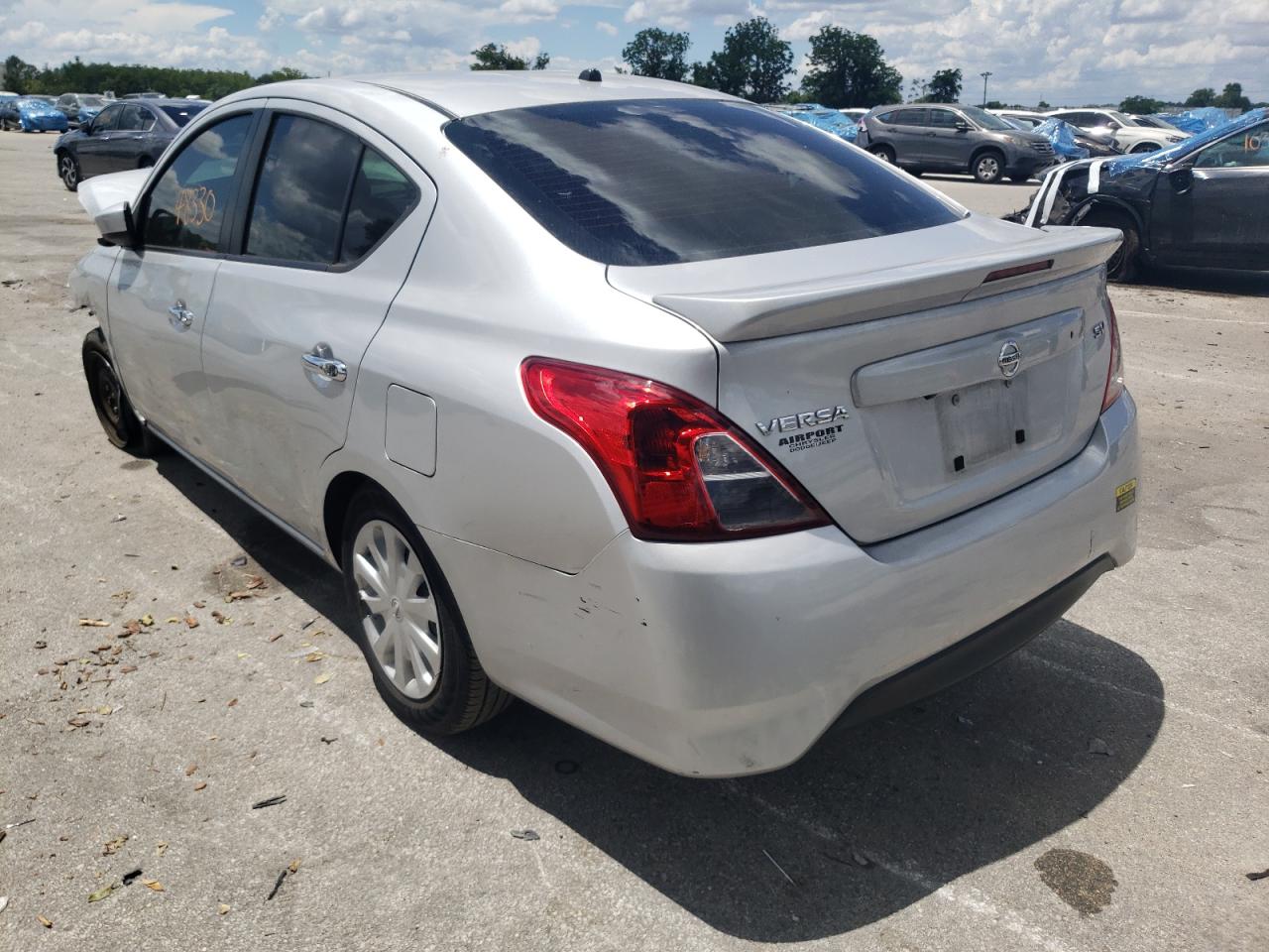Photo 13 from auction – 2019 NISSAN VERSA S with VIN 3N1CN7AP7KL833368