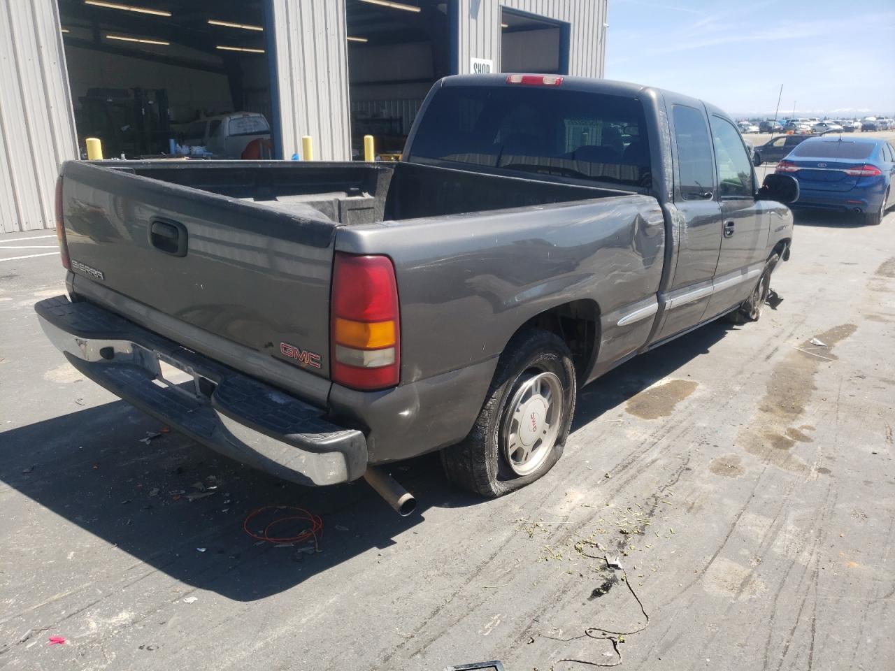 Photo 4 from auction – 2001 GMC NEW SIERRA with VIN 2GTEC19T511143015