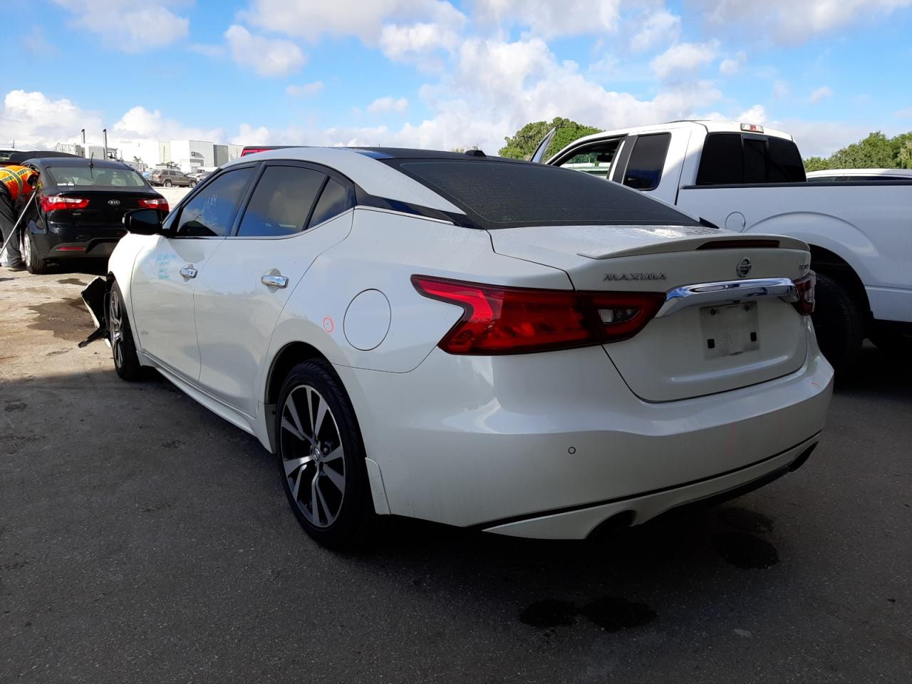 Photo 3 from auction – 2016 NISSAN MAXIMA 3.5 with VIN 1N4AA6AP9GC426557