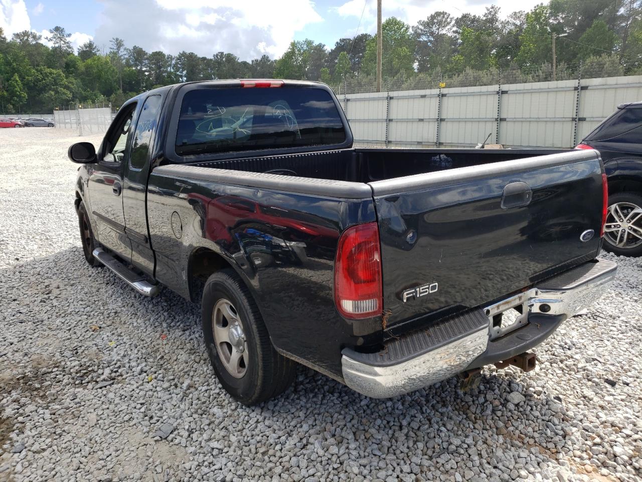Photo 3 from auction – 2003 FORD F150 with VIN 1FTRX17W03NB41869