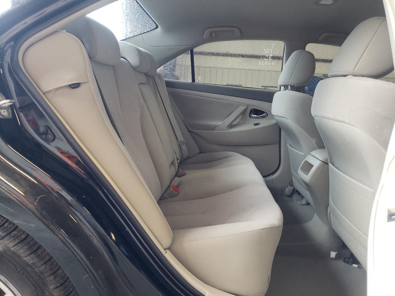 Photo 6 from auction – 2011 TOYOTA CAMRY BASE with VIN 4T1BF3EK2BU685306