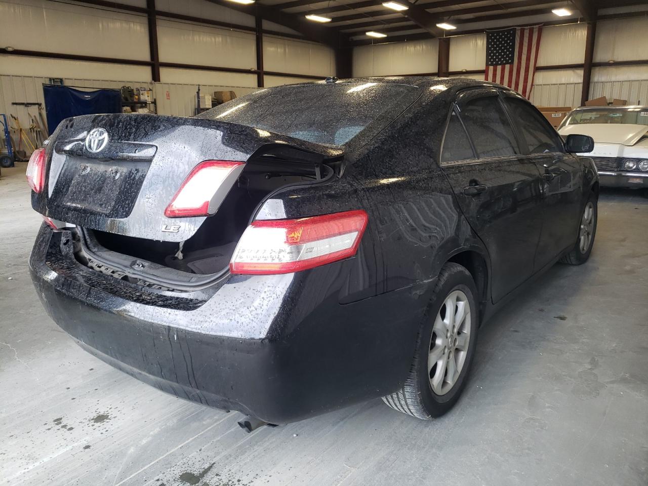 Photo 4 from auction – 2011 TOYOTA CAMRY BASE with VIN 4T1BF3EK2BU685306