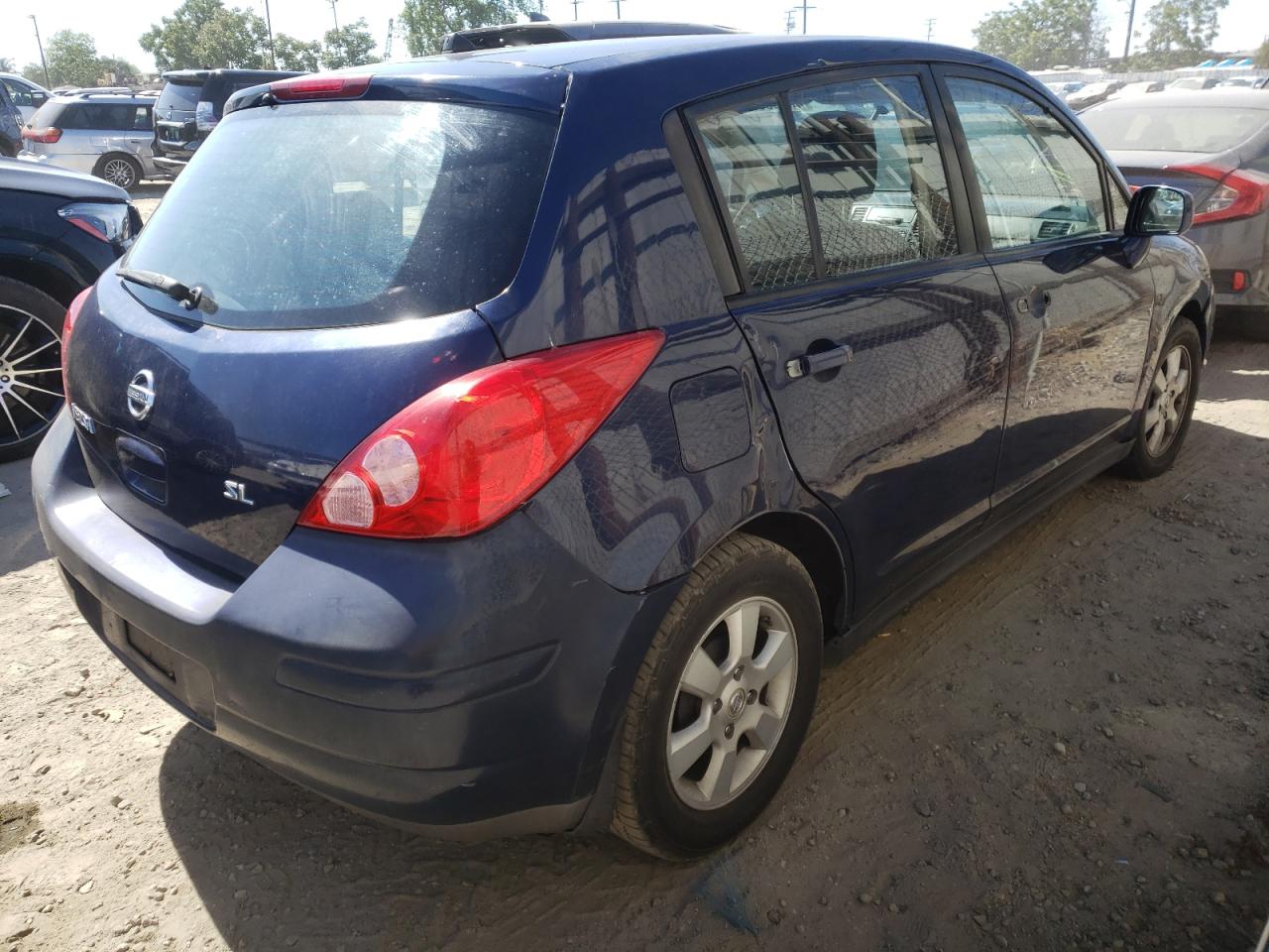 Photo 4 from auction – 2007 NISSAN VERSA S with VIN 3N1BC13E87L411143