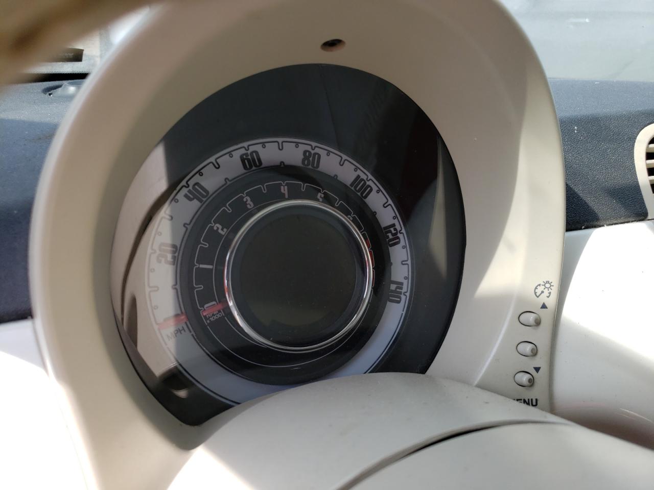 Zdjęcie 8 z aukcji – 2013 FIAT 500 POP z VIN 3C3CFFDR3DT531102
