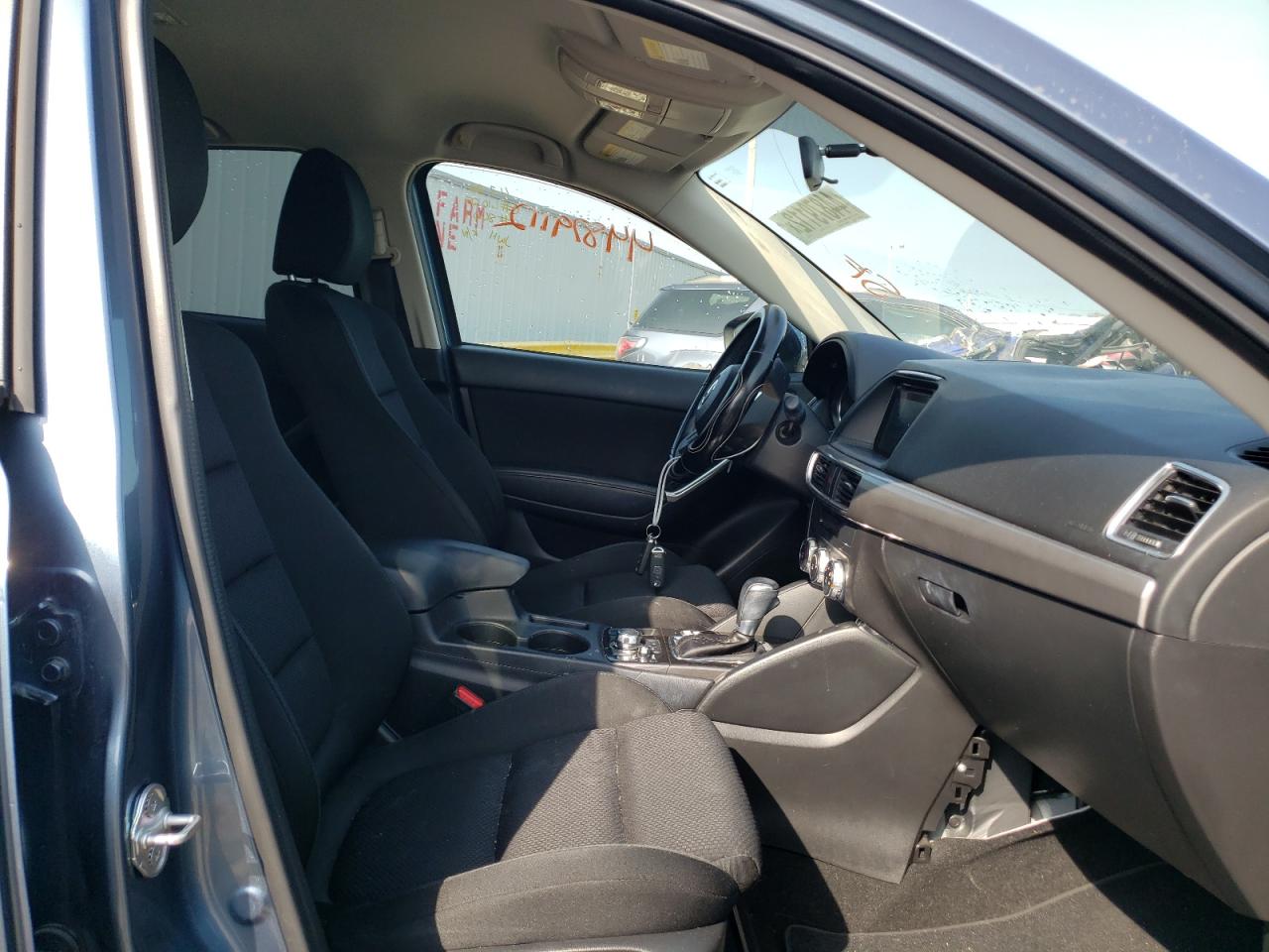 Photo 5 from auction – 2016 MAZDA CX-5 TOURI with VIN JM3KE4CY0G0698601